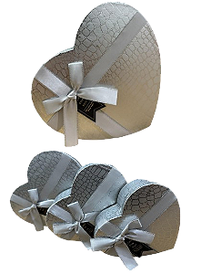 KIT CAIXA CORAÇÃO C/ 3 PCS - LC6939 - G(22X20X9CM) / M(19X17X7,5CM) / P(16X14X6CM)