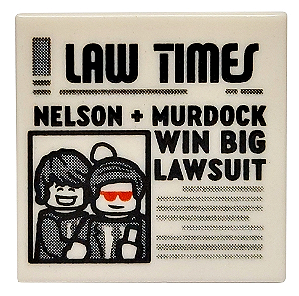 Placa Lisa 2x2 com o jornal "LAW TIMES" e Desenho "NELSON + MURDOCK GANHAM UM GRANDE PROCESSO JUDICIAL"