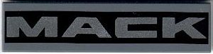 Placa Lisa 1x4 com Inscrição "MACK"