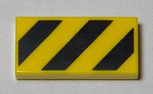 Placa Lisa 1x2 com listras pretas e amarelas de perigo