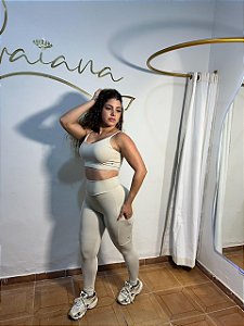 Conjunto Fitness Feminino Calça Off White