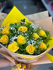 Buquê 12 Rosas Amarelas