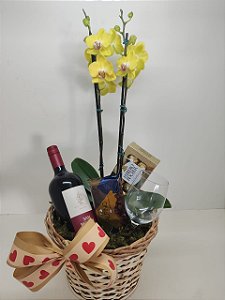 Cesta Orquidea Amarela, Vinho, Taça, Ferrero e Alpino