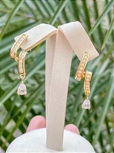 Brinco Raio em Zircônias com Gota Cristal