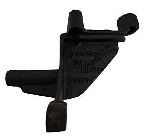 SUPORTE POLIA AUXILIAR DA BOMBA HIDRAULICA 0282602951 VW