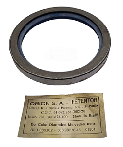 RETENTOR DO CUBO DE RODA DIANTEIRO CAMINHÕES MB ORION 01801