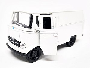 Mercedes Benz L319 Branco - Escala 1/40 12 CM