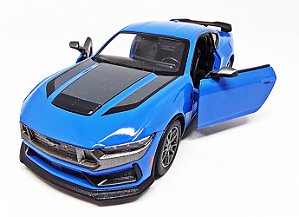 Ford Mustang Dark Horse 2024 Azul - Escala 1/38 - 12 CM