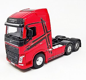 Volvo FH 500  Vermelho - Escala 1/64