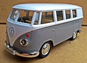 Volkswagen Kombi 1962 Cinza/Branca - Escala 1/32 - 13 CM