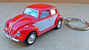 Volkswagen Fusca Vermelho/Branco - Chaveiro - Escala 1/64 - 06 CM