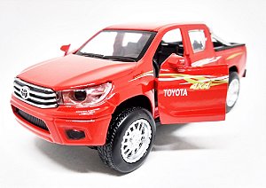 Toyota Hilux 4x4 Vermelha - Escala 1/38 13 CM