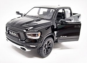 Dodge RAM 1500 Preta - Escala 1/46 - 13 CM