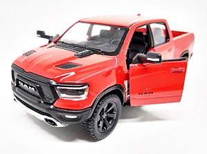 Dodge RAM 1500 Vermelha - Escala 1/46 - 13 CM