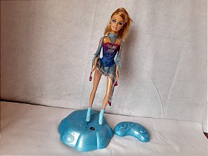 Boneca Barbie patinadora de gelo Mattel 2008, 35 cm + 7cm de base, não funciona cm