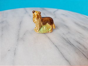 Bibelô miniatura de cachorro pastor alemão de porcelana Inglesa Wade