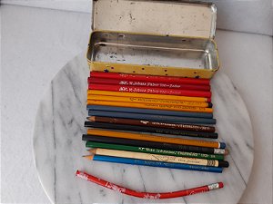 Lápis de coleção, lote de 16 unidades em  estojo de metal