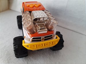Camionete de plástico com som , luz ,movimento,  Piston Thumper  , Road Rippers da Toy State , 26 cm, usado