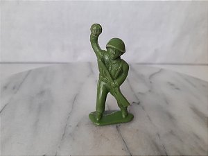 Figura soldado com um braço para cima, de baquelite , Balila , usado