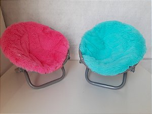 Cadeira de pires assento de pelúcia para  bonecas de  aprox. 40.cm