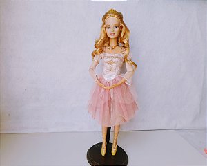 Boneca Barbie Genevieve de 40cm de altura  sem base redonda, pulseiras, operação eletronica inoperante, Mattel, usada