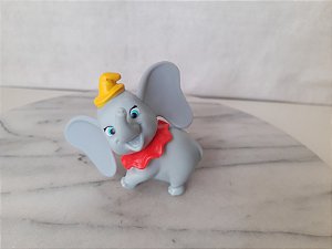 Miniatura elefante Dumbo coleção McDonald's 50 anos Walt Disney World , sem o cenário