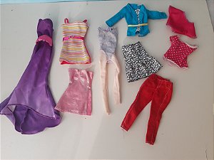 Roupas para Barbie lote de 9 peças; vestidos, calças, blusas, body , saia