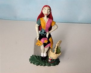 Miniatura de vinil estática de Sally do Estranho mundo de Jack Disney, 8,5 cm de altura, usada