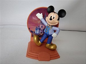 Miniatura Disney Mickey com cenário,coleção McDonald's 50 anos Disney Parks usado