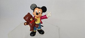 Miniatura Disney Mickey segurando Teddy bear , pintada a mão, Bully ,anos 80, 6 cm