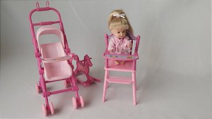 Boneca bebê cadeira de alimentação,cavalinho e carrinho, usados