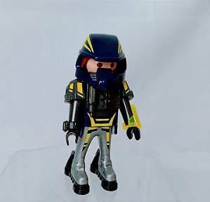 Playmobil boneco astronauta sem acessório, da série 7, usado