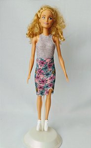 Barbie fashionistas N70 Pineapple pop,  usada, faltam  óculos