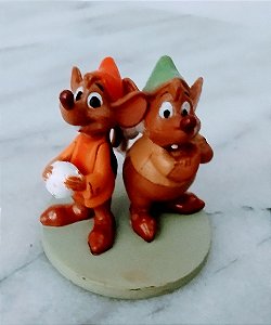 Miniatura Disney ratinhos Jaq e Gus ajudantes da Cinderela ,sobre base redonda 4 cm