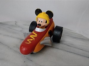 Mickey e os pilotos roadstars no carro hot dog com fricção , 11 cm comprimento,  usado