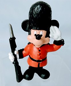 Miniatura Disney Bullyland Alemanha de Guarda Real Mickey 8 cm usada