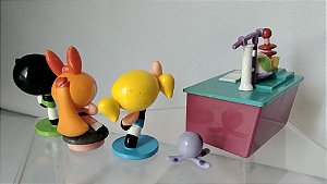 Meninas poderosas de 5 a 6 cm, mesa de laboratório e mini polvo, Cartoon Network 2000, usado