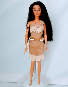 Boneca Pocahontas Disney store 2005 usada, 30 cm