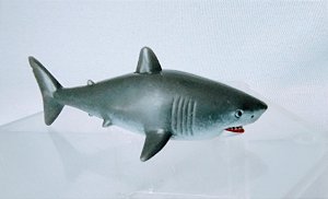Miniatura de plástico tubarão com mandíbula móvel, promoção Nestlé, 7,5 cm comprimento