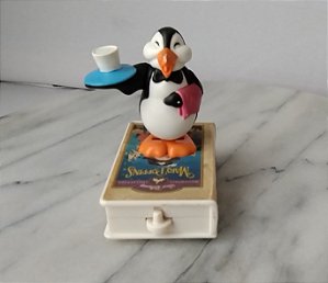 Pinguim garçom do Mary Poppins no VHS Disney  col. McDonald's 1998