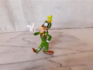 Miniatura de vinil articulada na cabeça, braços e virilha do Mickey  fazendeiro - Disney - 7 cm de altura R$ 20,00 - Taffy Shop