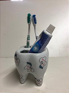 Porta Escovas e Pasta de Dente com Dentinhos Masculinos