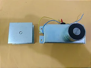 Eletroímã Para Porta Corta Fogo 24vdc Com Botão Liga/desliga - 34 KGF