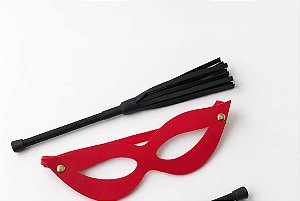 Kit Tiazinha Máscara Vermelha e Chicote Preto