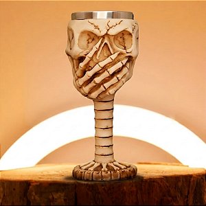 Taça de Caveira Tampando a Boca - "Taça de Caveira Tampando a Boca" - 1 Unidade - Rizzo Embalagens