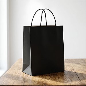 Sacola de Papel P Preto -21,5x15x8cm - 10 unidades - Cromus - Rizzo Embalagens