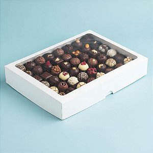 Caixa 24 Doces com Visor S9 (19cm x 25cm x 4cm) Branca - 10 unidades - Assk - Rizzo Embalagens