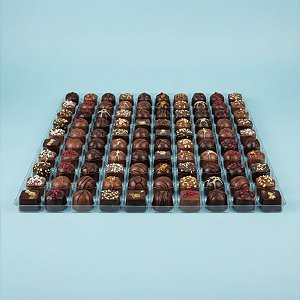 Placa Berço de Acetato para Doces - 100 cavidades de 3,5cm x 3,5cm x 1,5cm - Assk -  Embalagens