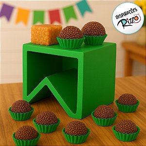 Suporte para Doces em Madeira Bandeirinha Rústico De Festa Junina - Verde - 11,5x12cm - 1 unidade - Rizzo