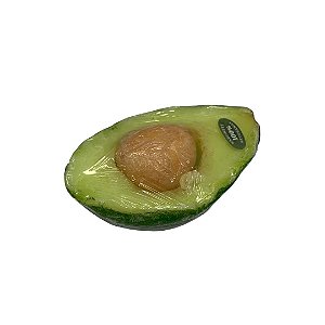 Sabonete Artesanal com Cheiro e Formato de Abacate Cortado ao Meio - 10cm - 1 unidade - Rizzo